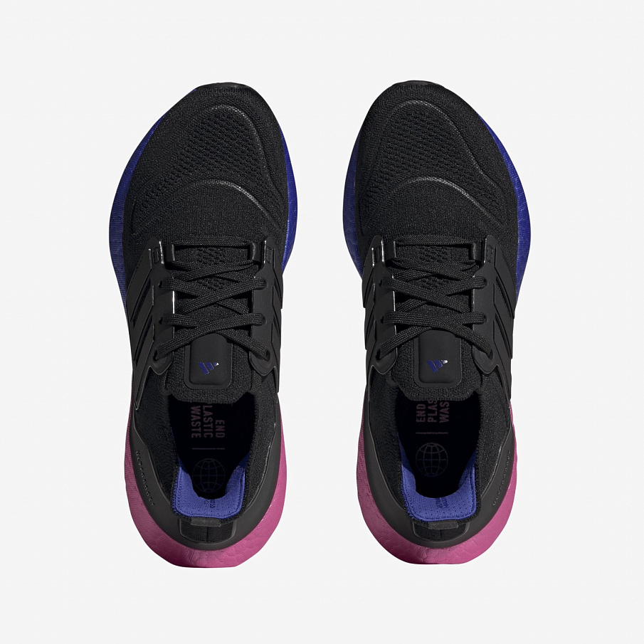 Фото № 3 с приближением к товару «‎Adidas Ultraboost 22»