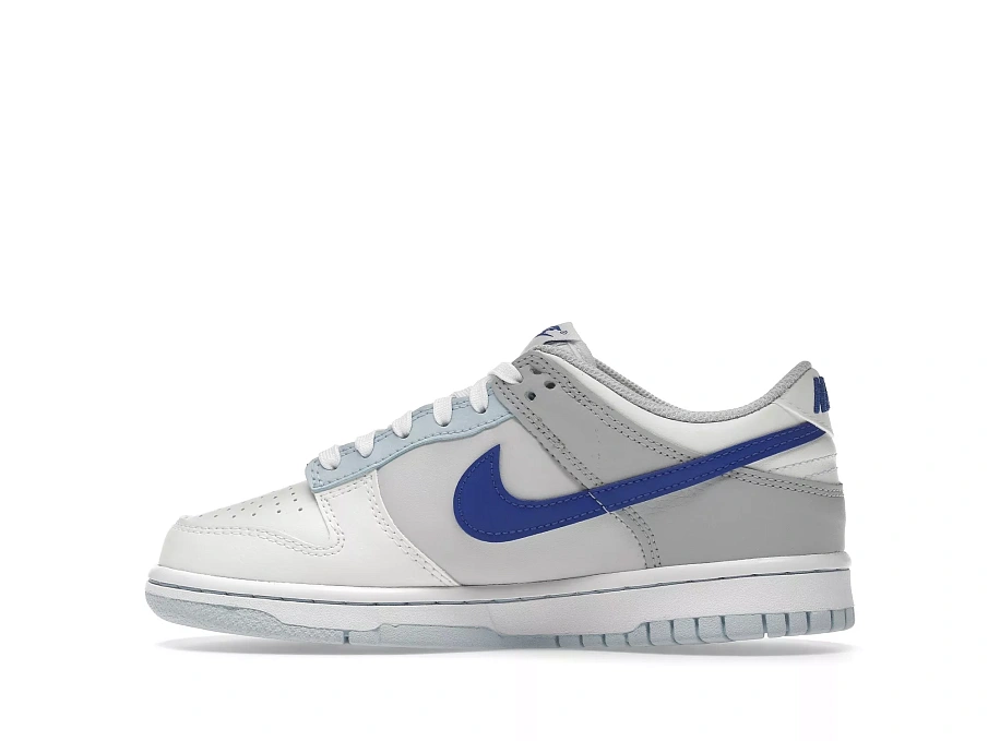 Фото № 2 с приближением к товару «‎Nike Dunk Low Ivory Hyper Royal »