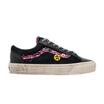 Фото № 1 с приближением к товару «‎Vans Old Skool 36 Souvenir Black White»