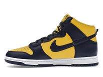 Фото № 3 с приближением к товару «‎Nike Dunk High»