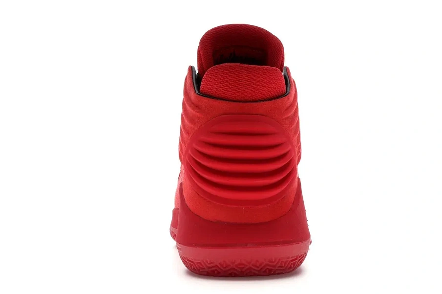 Фото № 4 с приближением к товару «‎Jordan XXXII Rosso Corsa»