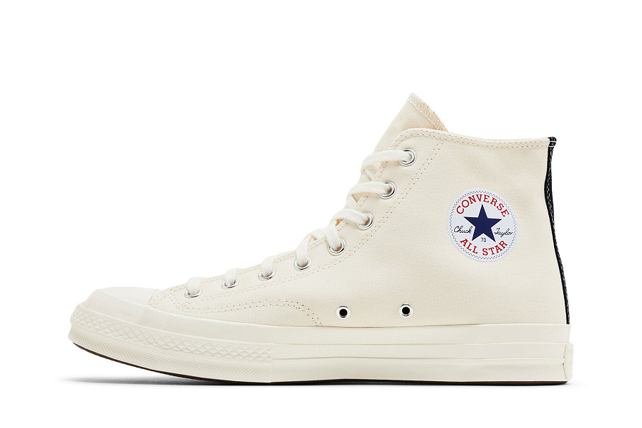 Фото № 4 с приближением к товару «‎Comme des Garçons PLAY x Converse Chuck 70 High Single Heart - Milk»