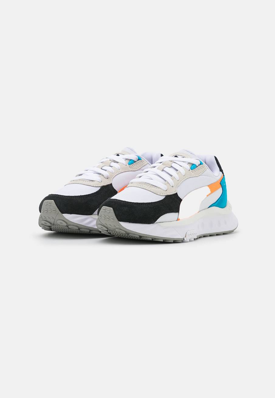 Фото № 3 с приближением к товару «‎Puma Wild Rider Rollin »