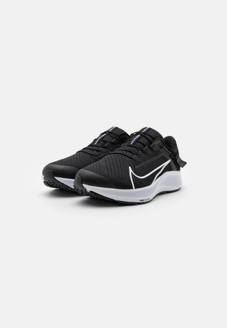 Фото № 2 с приближением к товару «‎Nike Air Zoom Pegasus 38 Flyease 4e»