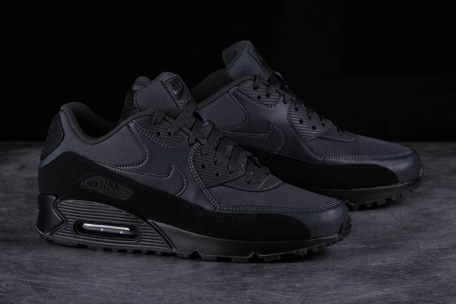Фото № 2 с приближением к товару «‎Nike Air Max 90 Essential »