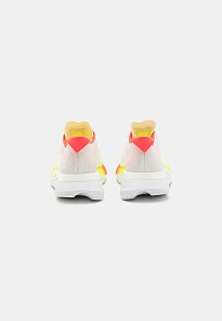 Фото № 3 с приближением к товару «‎ADIZERO BOSTON 12»