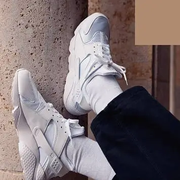 Nike Air Huarache  - 2