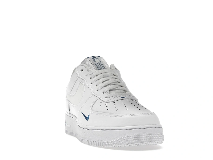 Фото № 3 с приближением к товару «‎Nike Air Force 1 Low Reflective Swoosh White Blue»