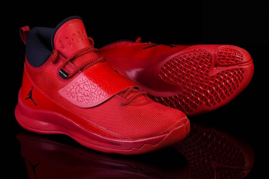 Фото № 1 с приближением к товару «‎Nike Air Jordan Super.fly 5 PO Blake Griffin »