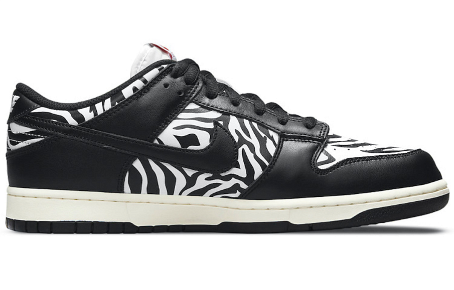 Фото № 2 с приближением к товару «‎Quartersnacks x Nike SB Dunk Low " Zebra" BlackWhite»