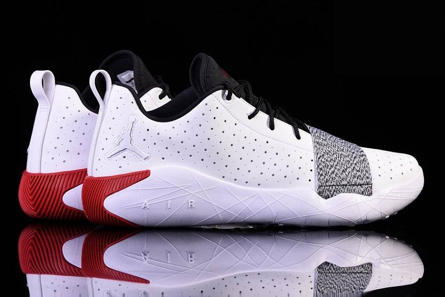 Фото № 2 с приближением к товару «‎Nike Air Jordan Breakout Fire »