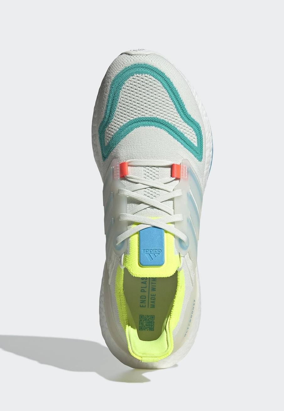 Фото № 3 с приближением к товару «‎Adidas Ultra Boost Performance Street»