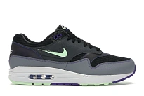 Фото № 1 с приближением к товару «‎Nike Air Max 1 Future Swoosh Pack»