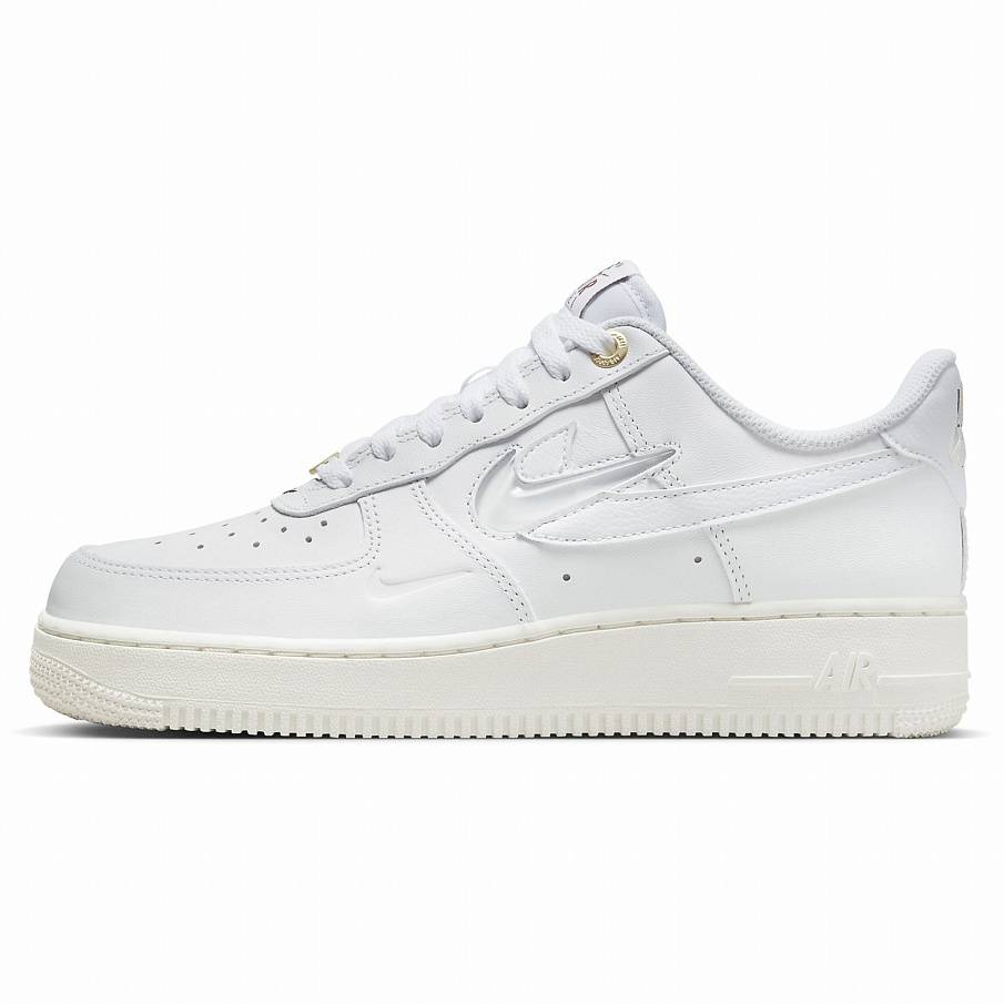 Фото № 1 с приближением к товару «‎Nike Air Force »
