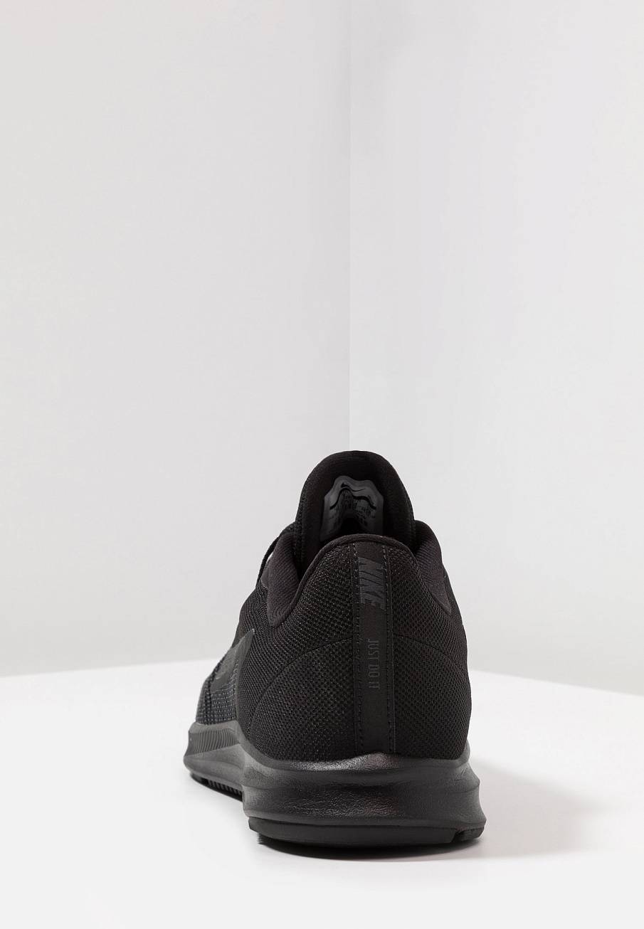 Фото № 4 с приближением к товару «‎Nike Downshifter»
