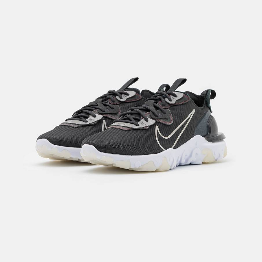 Фото № 2 с приближением к товару «‎Nike React Vision 3M »