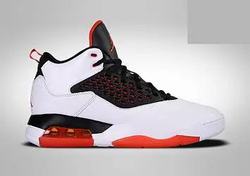 Nike Air Jordan Maxin 200 Team  - 1