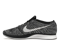 Фото № 5 с приближением к товару «‎Nike Flyknit Racer Oreo 2»