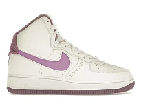 Фото № 1 с приближением к товару «‎Nike Air Force 1 High Sculpt»