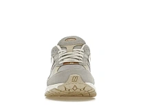 Фото № 2 с приближением к товару «‎New Balance 2002R»