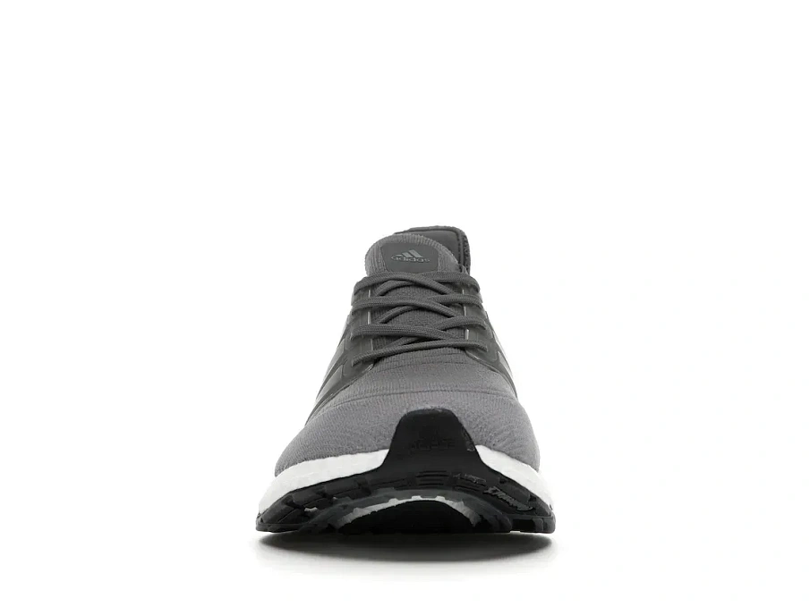 Фото № 2 с приближением к товару «‎adidas Ultra Boost 21 Grey White»