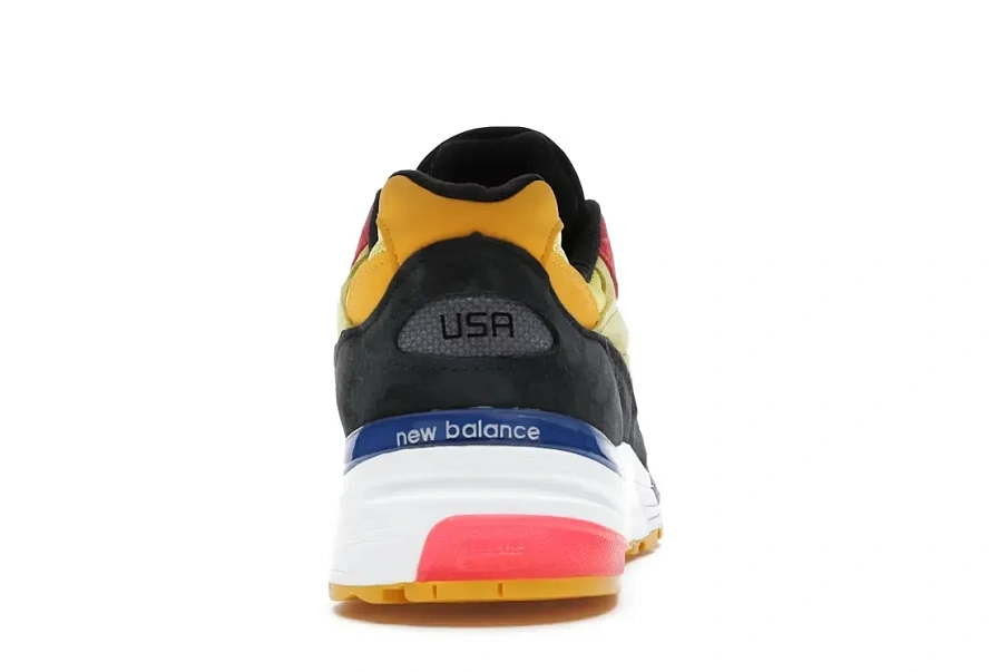 Фото № 4 с приближением к товару «‎New Balance 992»