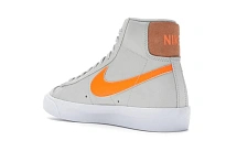Фото № 5 с приближением к товару «‎Nike Blazer Mid 77 Light Bone »
