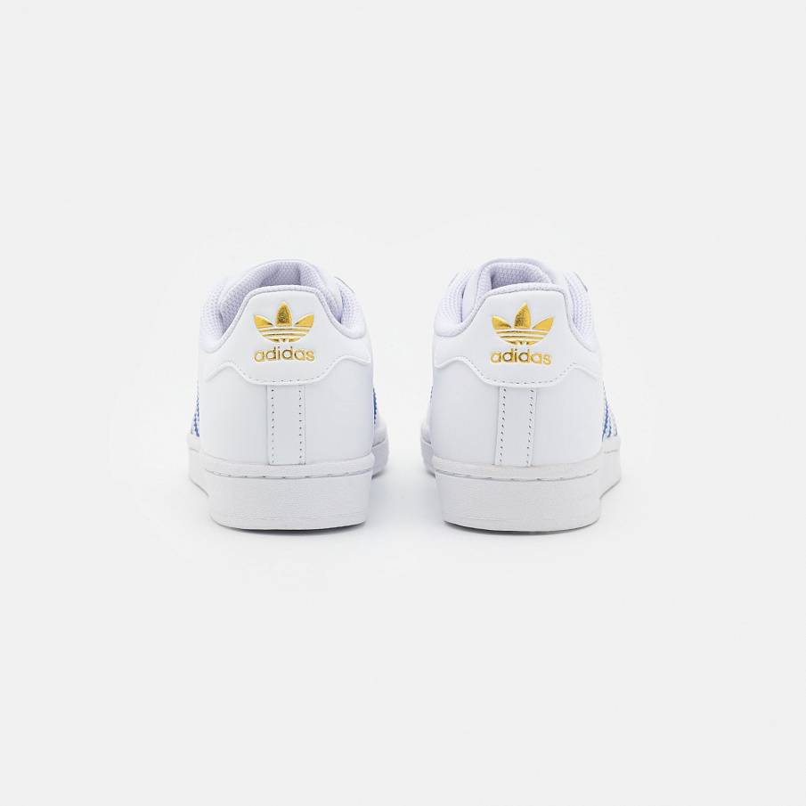 Фото № 4 с приближением к товару «‎Adidas Superstar »