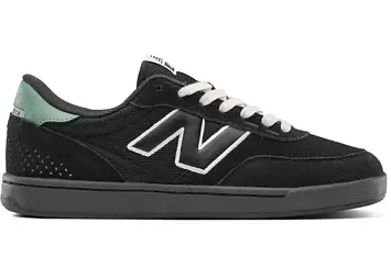 New Balance Numeric 440 V2