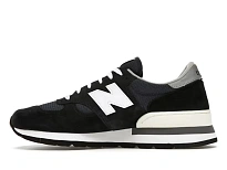 Фото № 3 с приближением к товару «‎New Balance 990»
