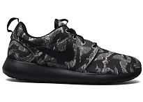 Фото № 1 с приближением к товару «‎Nike Roshe Run»