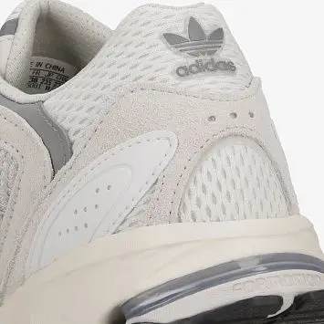 Adidas Shadowturf - 5