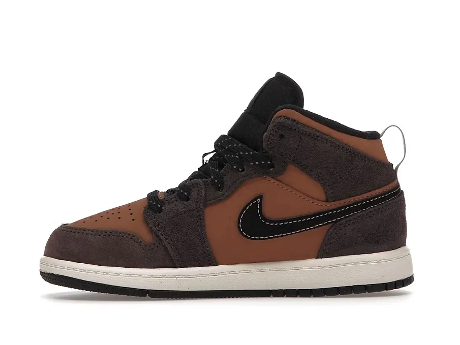 Фото № 3 с приближением к товару «‎Jordan 1 Mid SE»