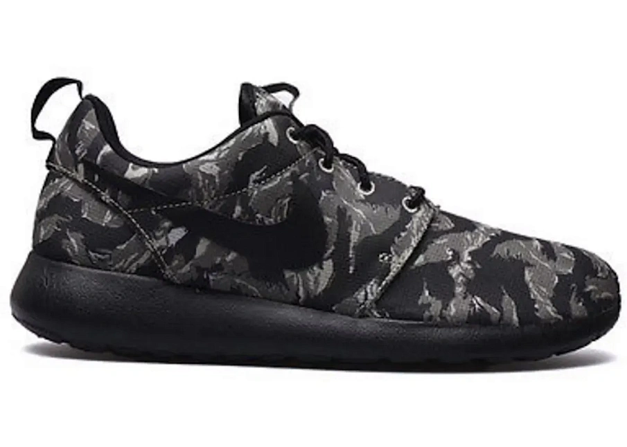 Фото № 1 с приближением к товару «‎Nike Roshe Run»