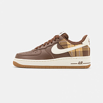 Фото № 1 с приближением к товару «‎Nike Air Force 1 »