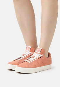 Фото № 1 с приближением к товару «‎STAN SMITH B-SIDE W»