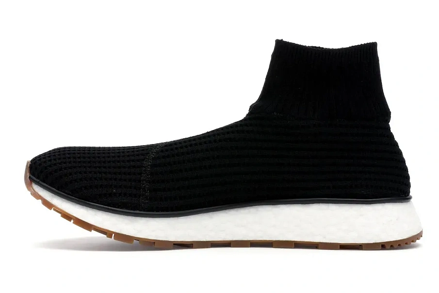 Фото № 3 с приближением к товару «‎adidas AW Run Alexander Wang Core Black»