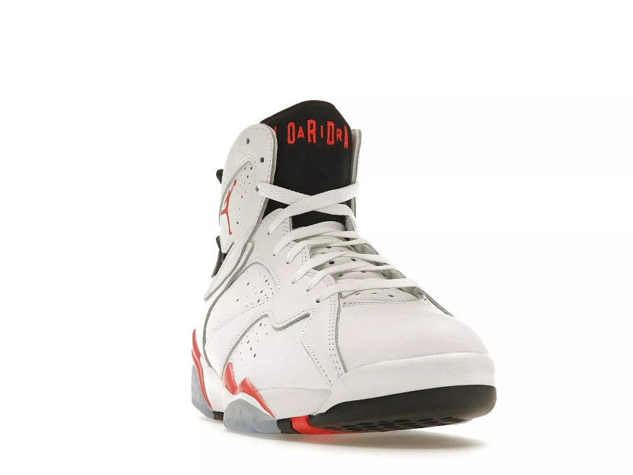 Фото № 2 с приближением к товару «‎Jordan 7 Retro White Infrared»