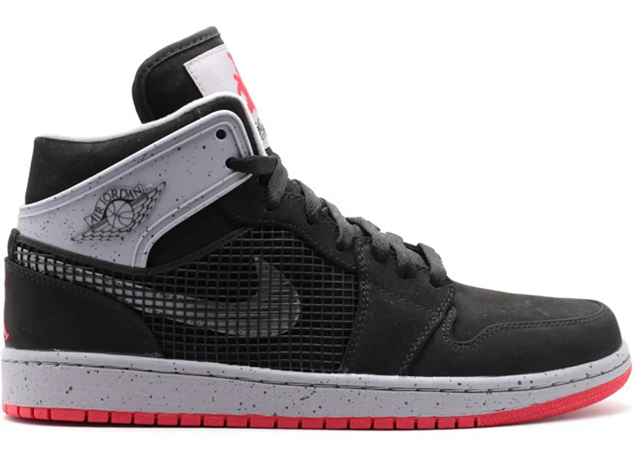 Фото № 1 с приближением к товару «‎Jordan 1 Retro 89 Black Cement»