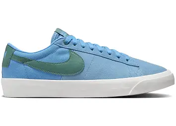 Nike SB Zoom Blazer Low Pro GT (FJ1679-400)
