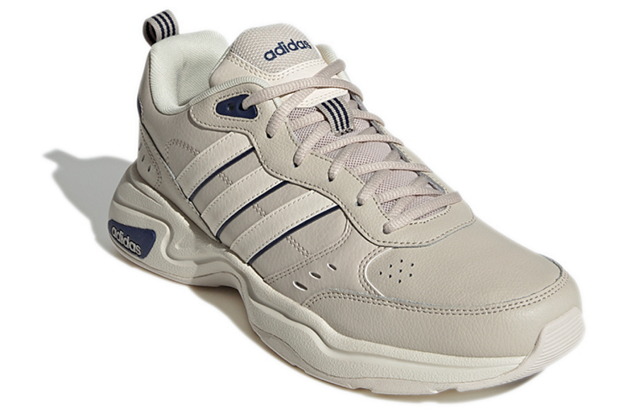 Фото № 3 с приближением к товару «‎ adidas neo Strutter Running shoes»
