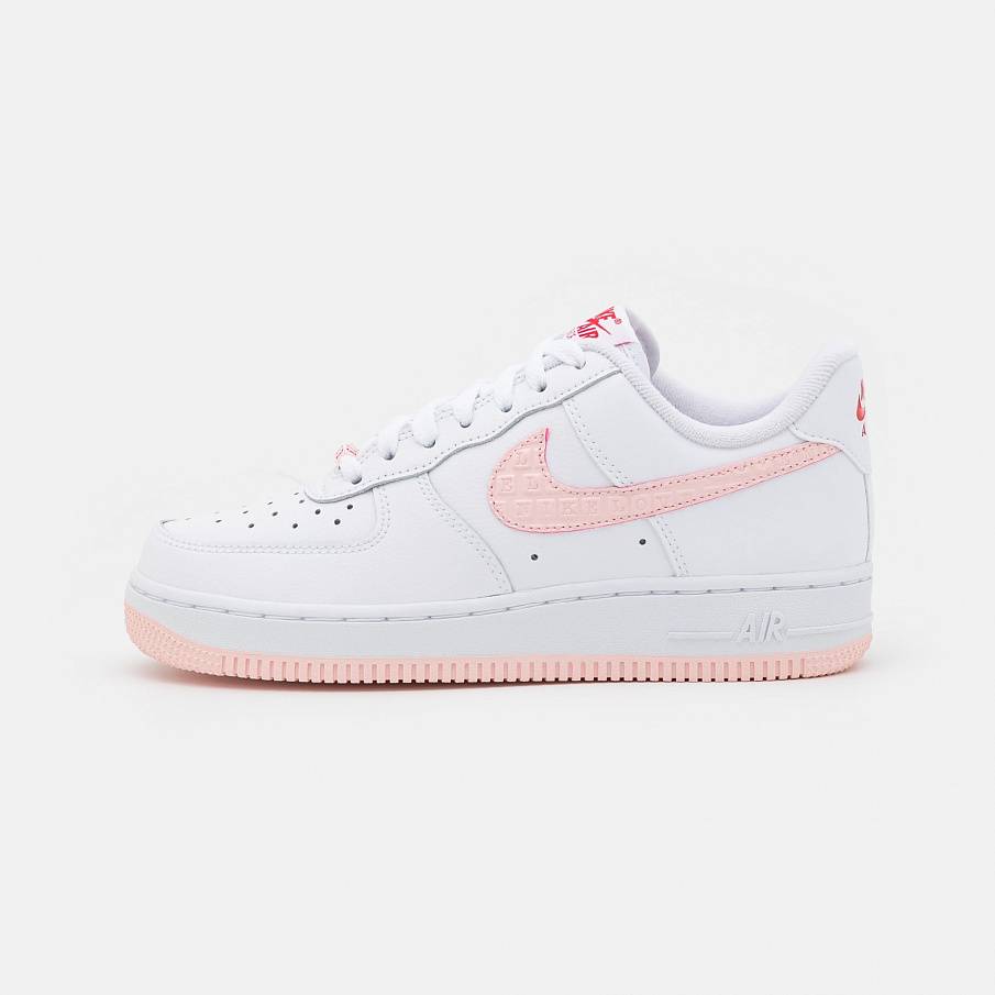 Фото № 2 с приближением к товару «‎Nike Air Force 1 ’07 »