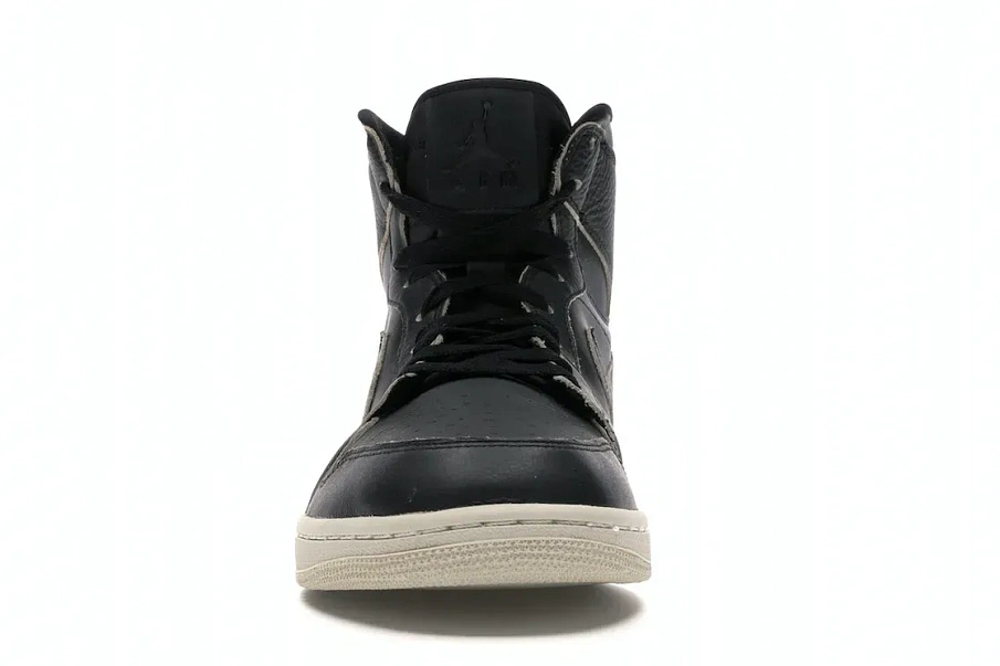 Фото № 2 с приближением к товару «‎Jordan 1 Retro High Black Desert Sand»