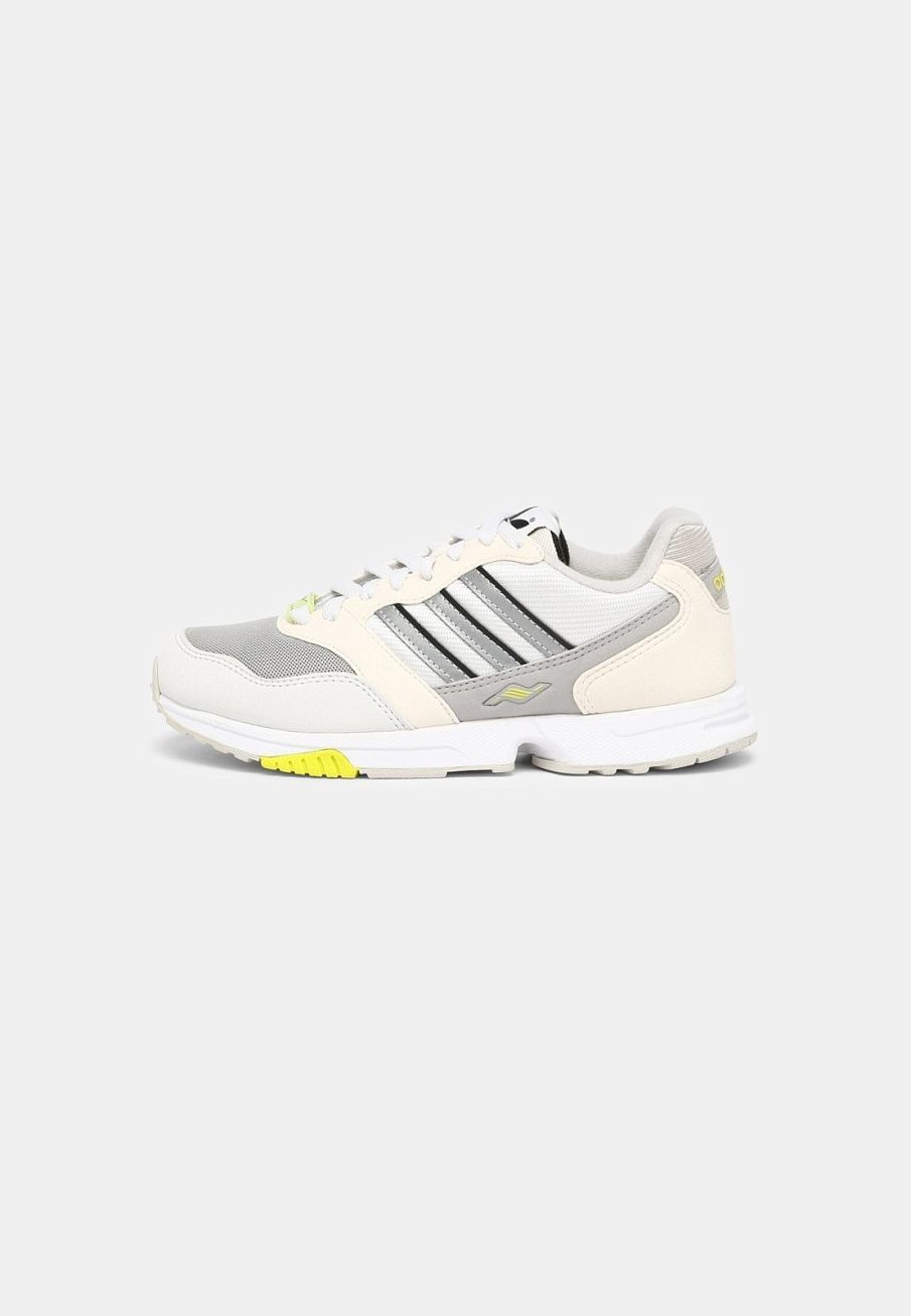 Фото № 1 с приближением к товару «‎Adidas Zx 1000 »