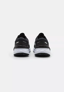 Фото № 3 с приближением к товару «‎RENEW RUN 4»