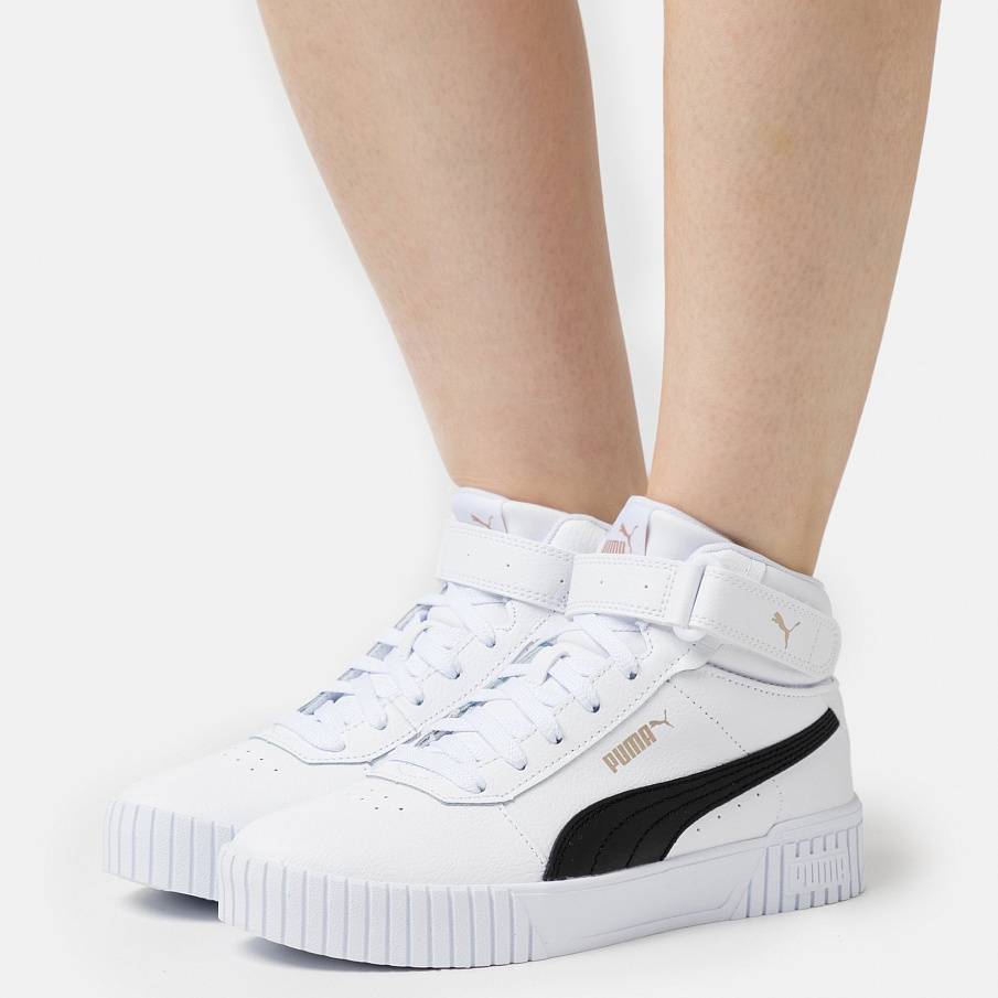 Фото № 1 с приближением к товару «‎Puma Carina 2.0 »