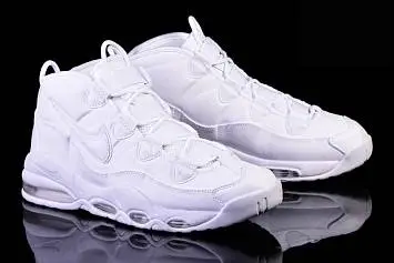 Nike Air Max Uptempo ’95 Triple  - 1