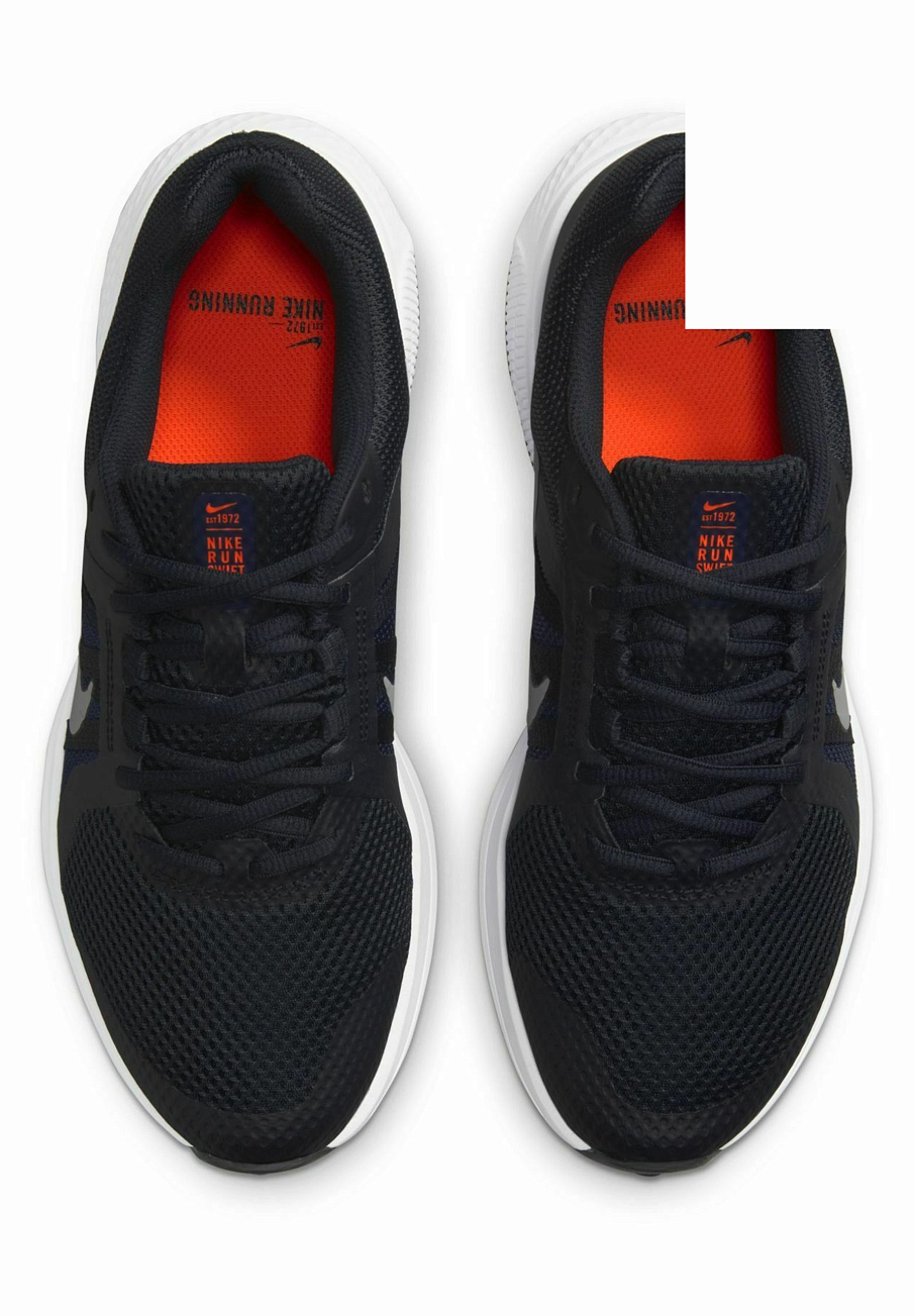 Фото № 3 с приближением к товару «‎Nike»