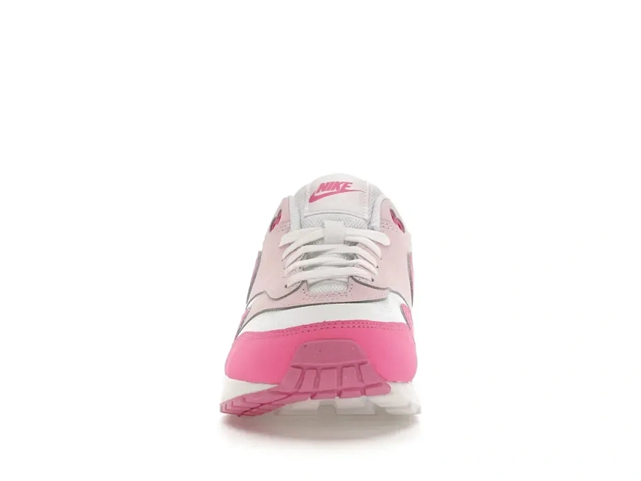 Фото № 2 с приближением к товару «‎Nike Air Max 1»