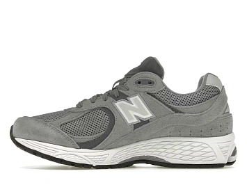 New Balance 2002R - 3